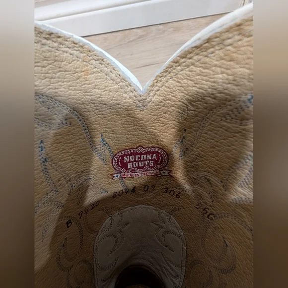 🤠 Vintage Nocona White Leather Cowboy Boots – Made in USA (Women’s 5B) - Picture 8 of 13